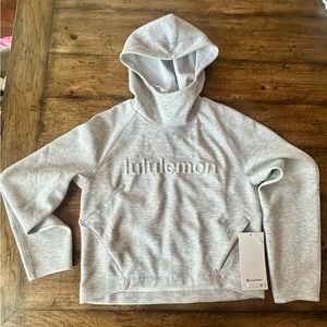 NWT Lululemon Airwrap Pullover Hoodie
Emboss Wordmark
